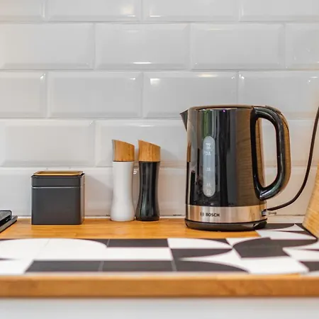 Dobiszewskiego 2 By Homeprime *