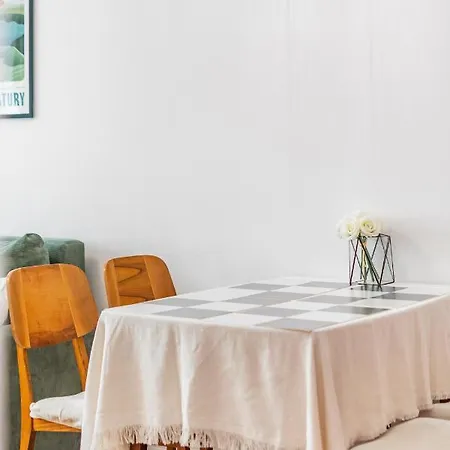 Dobiszewskiego 2 By Homeprime Warschau