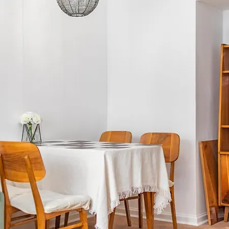 Dobiszewskiego 2 By Homeprime Apartman Varsó