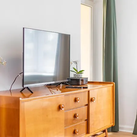 Dobiszewskiego 2 By Homeprime *