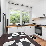 Dobiszewskiego 2 By Homeprime * Varsó