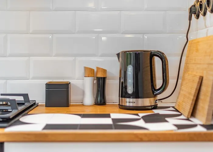 Dobiszewskiego 2 By Homeprime *