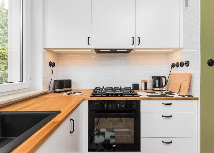 Dobiszewskiego 2 By Homeprime